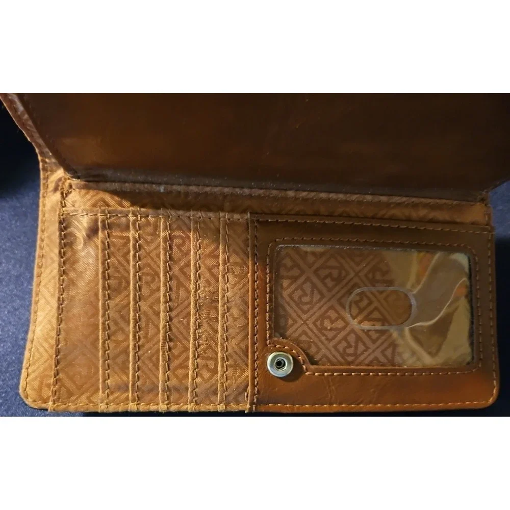Beautiful Black Wallet w/13 places for C/C and ID's, Coin purse/ pocket for cash